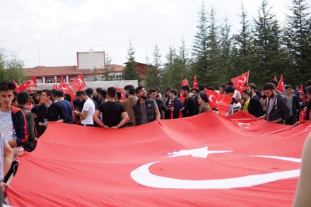 Selçuk Üniversitesi Bozkır Meslek Yüksek Okulu olarak "Barış Pınarı Harekâtına Destek Programı ve Yürüyüşünü" gerçekleştirdik.
